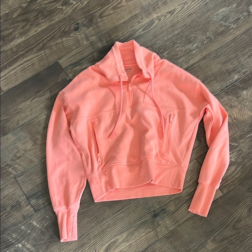 Old Navy Pink Cropped Long Sleeve Sweatshirt